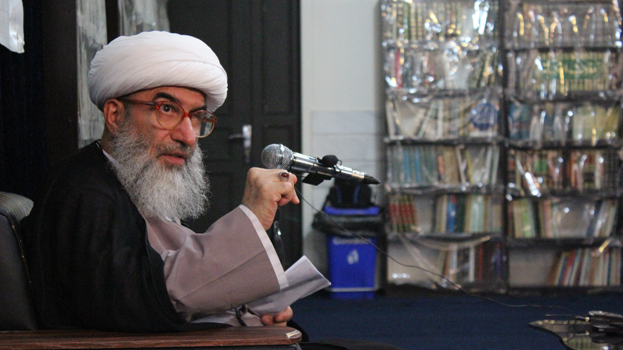 تأکید آیت الله سیفی مازندرانی بر تزکیه نفس و تعلیم در دانشگاه‌ها